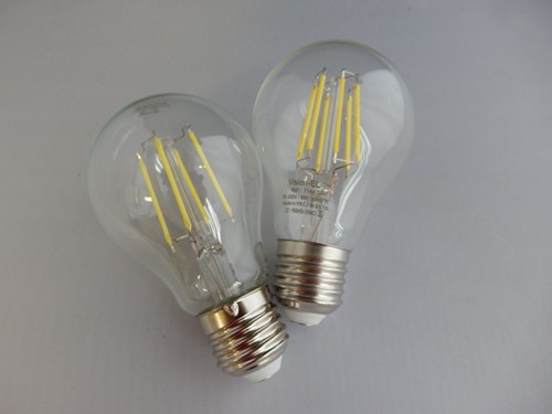 Ampoule economique LED E27 8 W 2700K